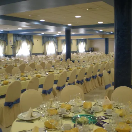 فندق San Cristobal 3*